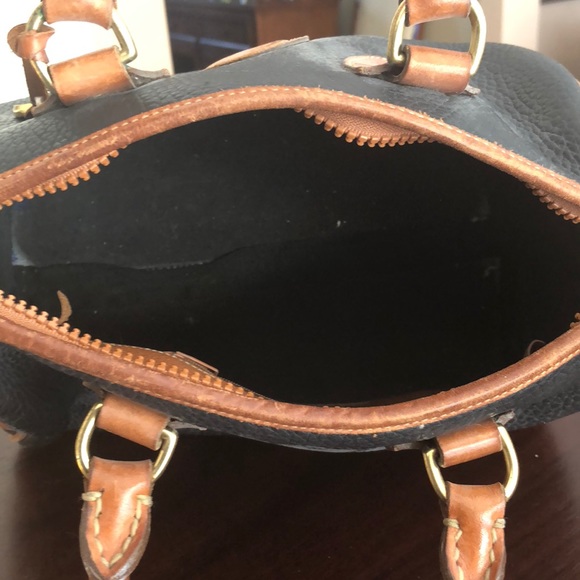 Vintage Dooney and Bourke - Picture 6 of 8